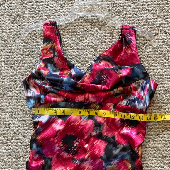 Maggy London Pretty Floral Dress 8 - Picture 9 of 10